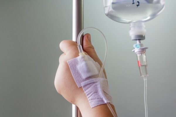 Nutrición Parenteral: Una Solución Vital